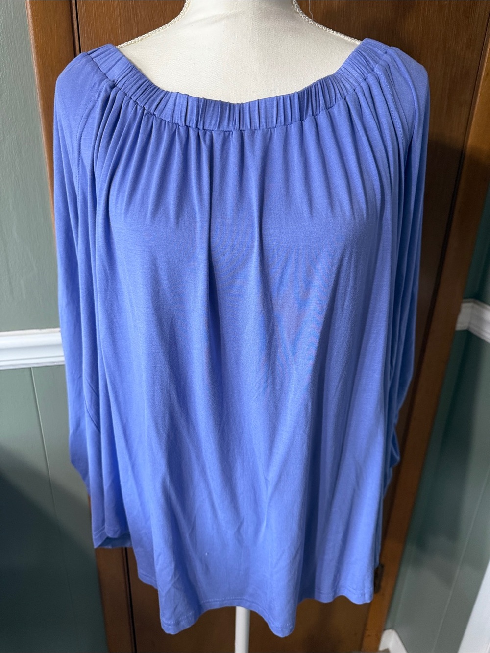 NWT Size L easel Lavender Blue Off-Shoulder Tunic Top
